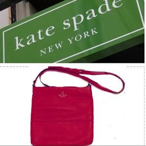Kate Spade New York SOUTHPORT AVENUE CORA CROSSBODY, Empire Red, EUC